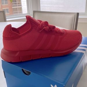 NWT Adidas Swift X W Red size 8.5